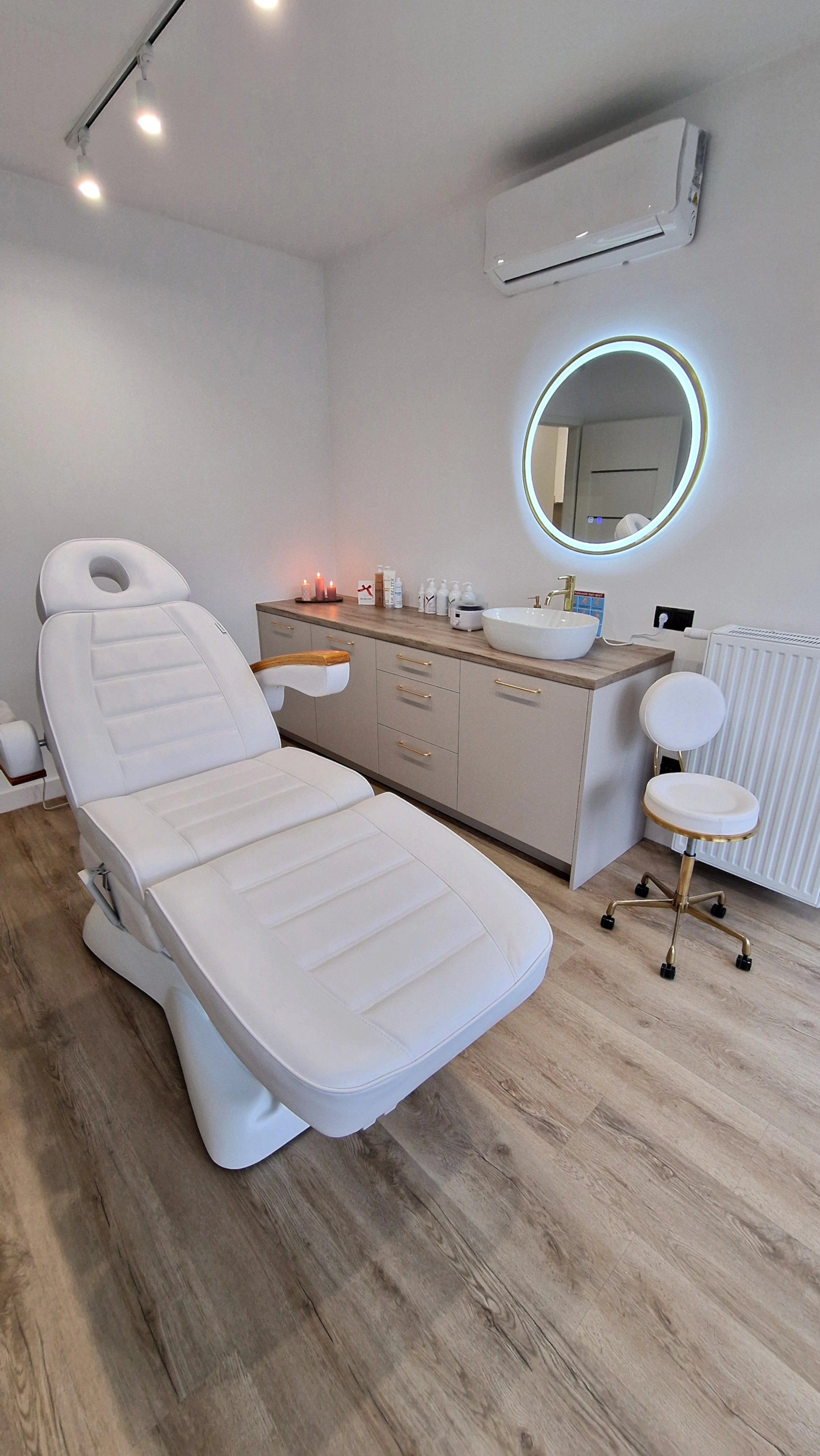 Wnętrze salonu MK Slow Beauty